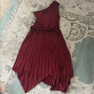 Elegant One-Shoulder Burgundy Dress